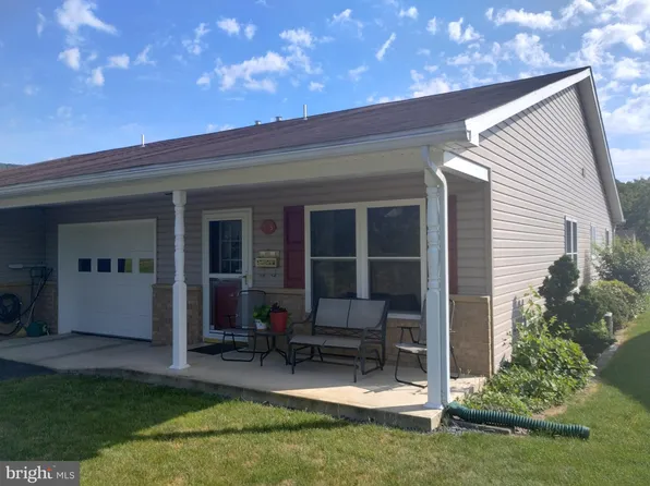 913 S Main St, Lewistown, PA 17044