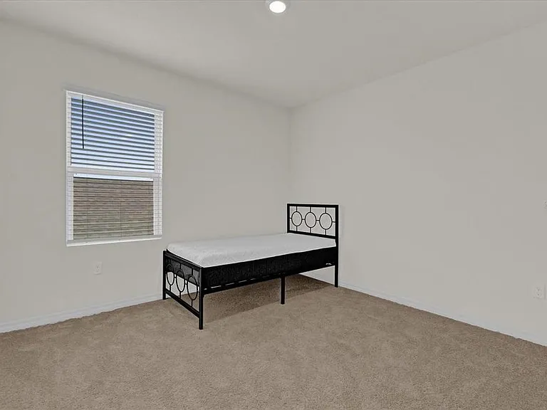1444 Berry Ln — Photo 21