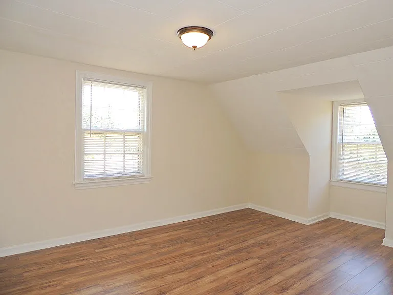 15800 Scottsdale Blvd — Photo 12