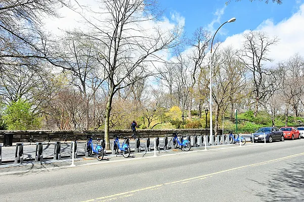 Rented by Balass Ralph, LREB | media 29