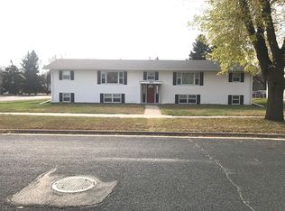 803 20th St NW, East Grand Forks, MN 56721