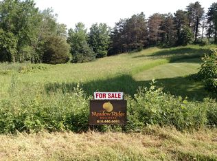 8021 28th St SE, Ada, MI 49301