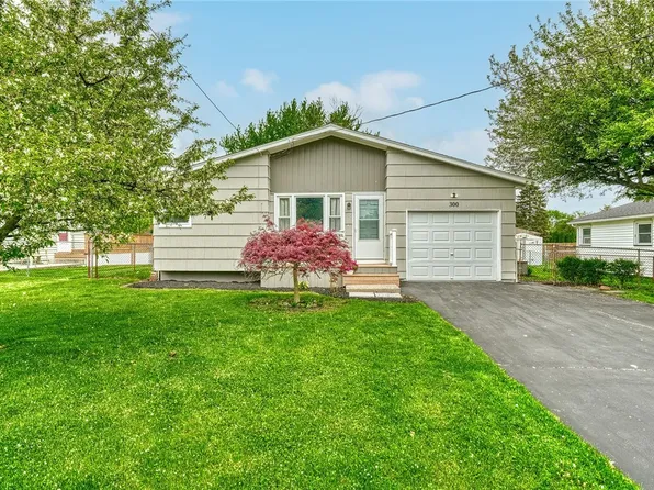 300 Youngs Ave, Rochester, NY 14606