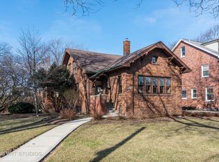 704 N Merrill St, Park Ridge, IL 60068