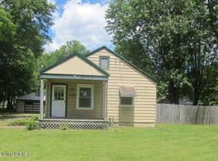 1209 Fairdale Rd, Fairdale, KY 40118