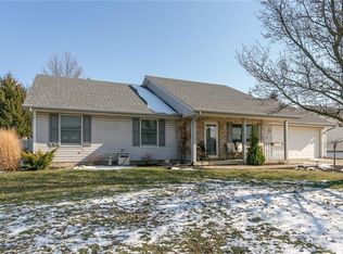 3265 Redbud Dr, Troy, OH 45373