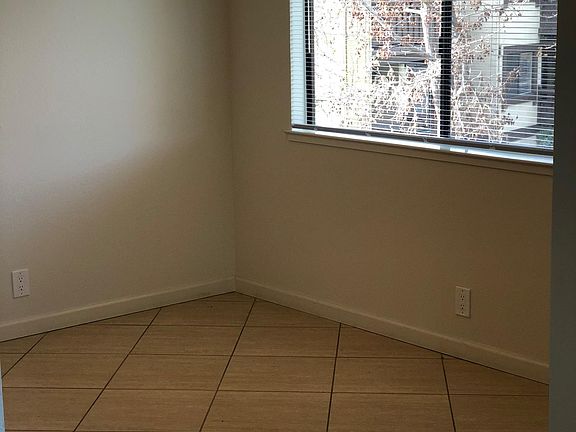 5th image of 765 San Antonio Rd APT 38
