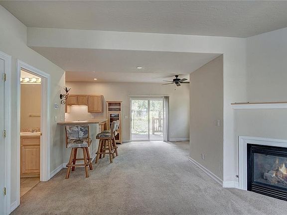 2nd image of 820 Kingdom Dr #820