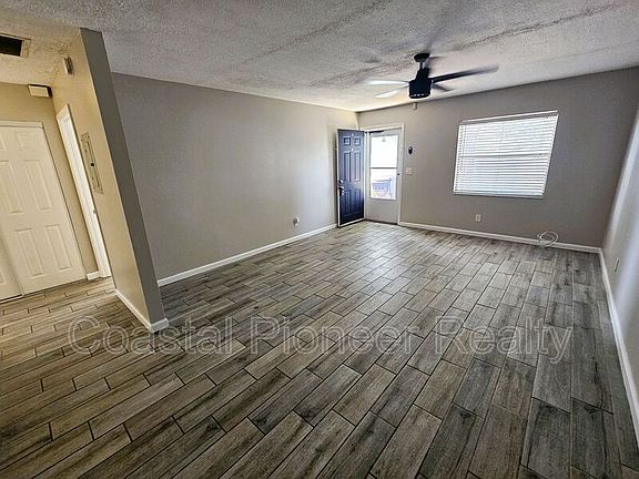 3rd image of 6405 S Roberts Ave APT B