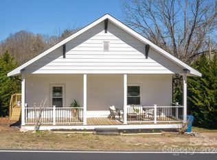 90 Falls Ave, Granite Falls, NC 28630