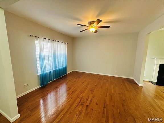 4th image of 17125 Windsor Crest Blvd