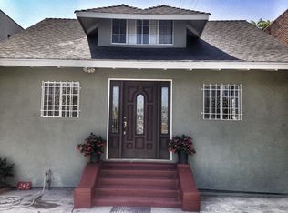 242 W 45th St, Los Angeles, CA 90037