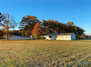 12182 Dohoney Rd, Defiance, OH 43512