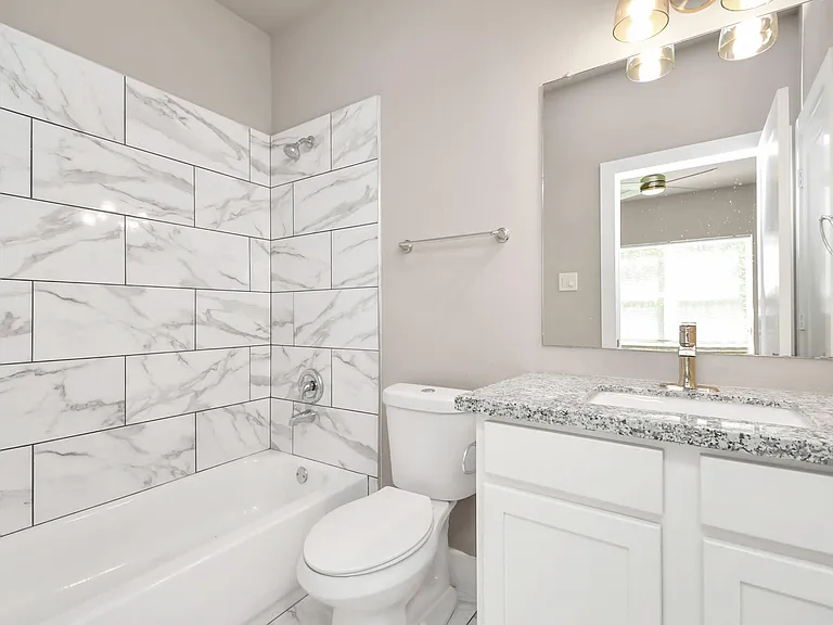 3538 Noah St — Photo 5