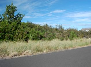 178 N Razor Clam Dr SW, Ocean Shores, WA 98569