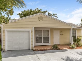 1790 SW 85th Ave, Hollywood, FL 33025