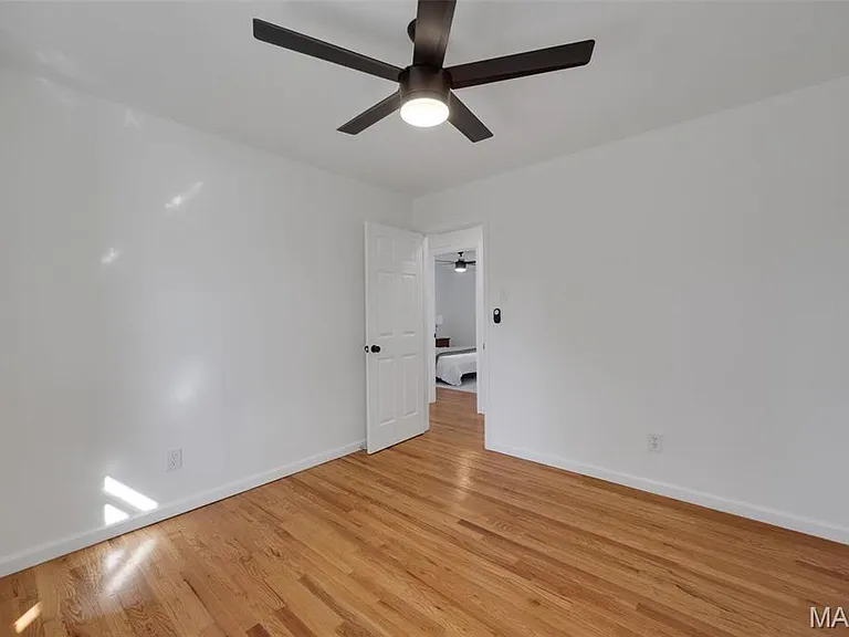 12191 Lake Meade Dr — Photo 16