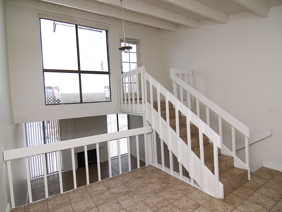 1st image of 2204 Strongs Dr APT 3