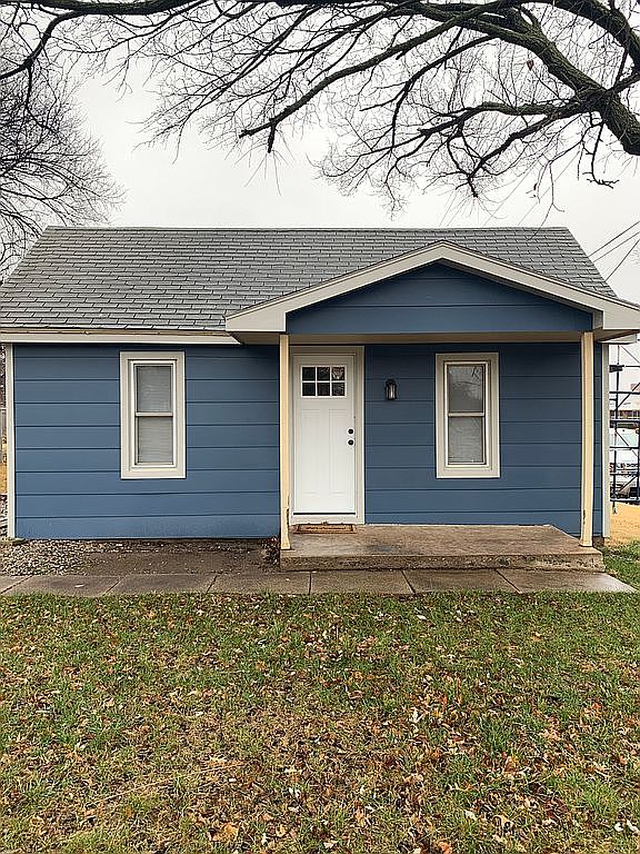 613 W Chicago Ave, Colwich, KS 67030 Zillow