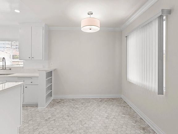 4th image of 1219 Barry Ave APT 8