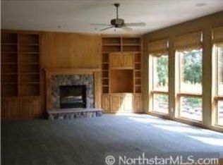 7371 Bent Bow Trl, Chanhassen, MN 55317