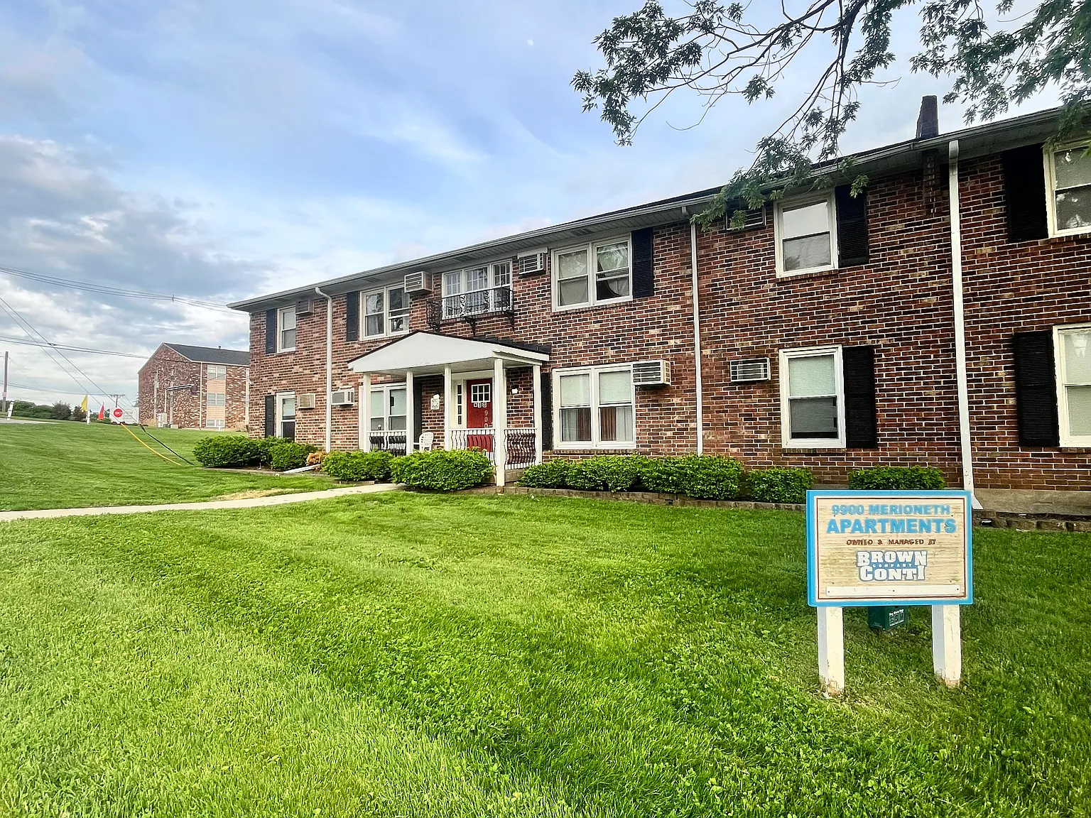 1 bed, 850 sqft, $925 — Photo 1