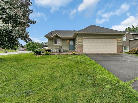 409 Highlands Dr, Albany, MN 56307
