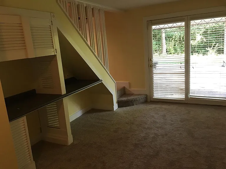700 Canebrake Dr — Photo 8