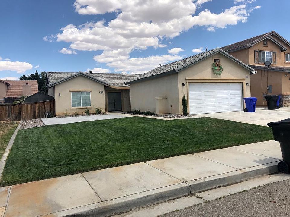 1st image of 13663 Gateway Dr