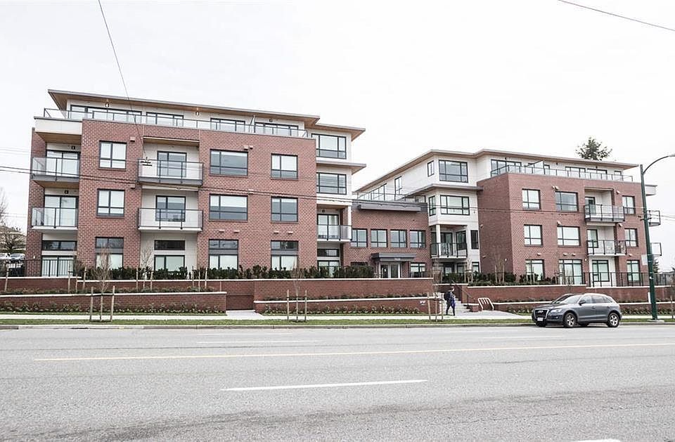 2nd image of 7828 Granville St #121