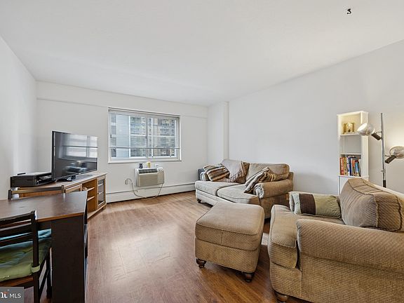 4th image of 1900 John F Kennedy Blvd #34-1204