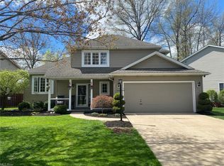 38408 Piccadilly Sq, Willoughby, OH 44094