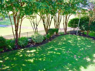 1108 Hills Creek Dr, McKinney, TX 75072