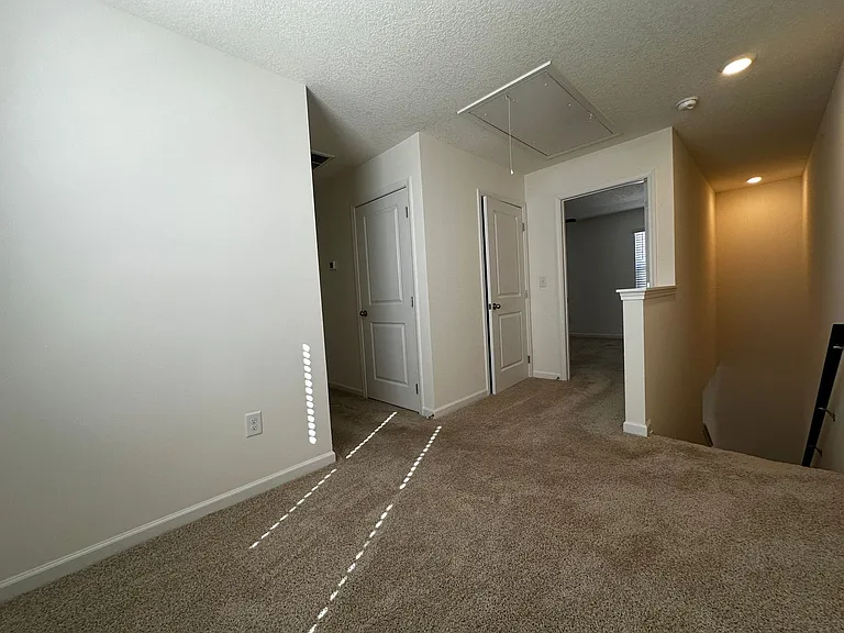 3113 Berna Way — Photo 25