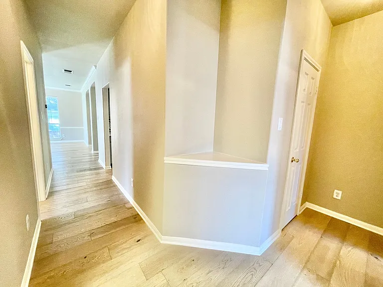 707 Belmark Ct — Photo 18