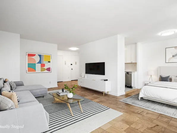 75 Henry Street image 2 of 9