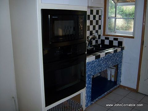 Needs kitchen & bath rehab...