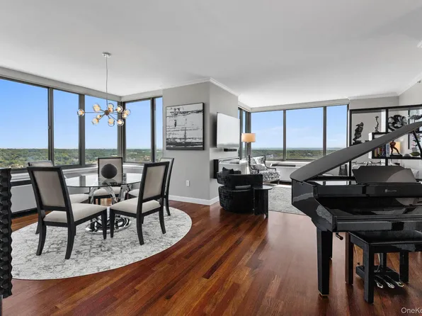 10 City Place #30H, White Plains, NY 10601