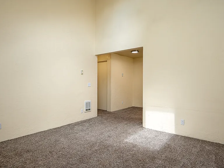 Broadway Center | Living Area