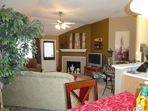 2nd image of 3604 Chapel Hill Ln