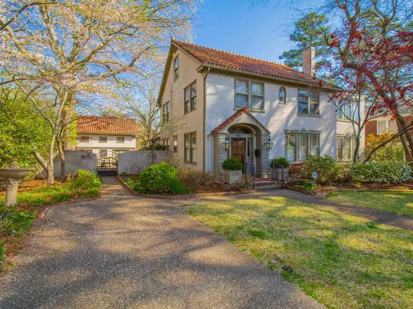 5200 Edgewood Rd, Little Rock, AR 72207