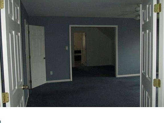 4th image of 108 Brittany Way