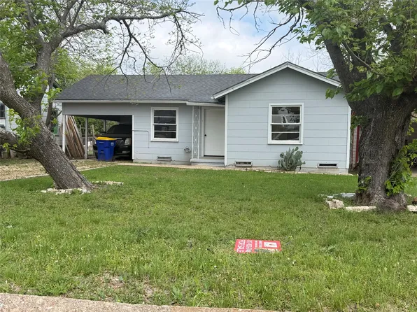 713 Jefferson St, Hillsboro, TX 76645