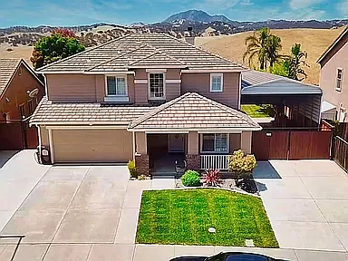 5364 Southwood Way Photo 1