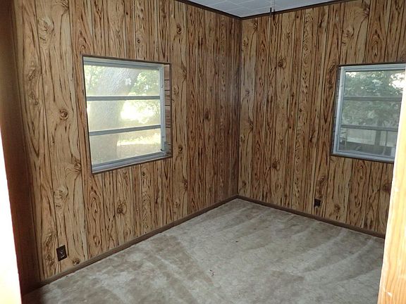 5th image of 118 Auburn Ave