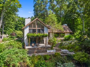 28 Todd Rd, Katonah, NY 10536
