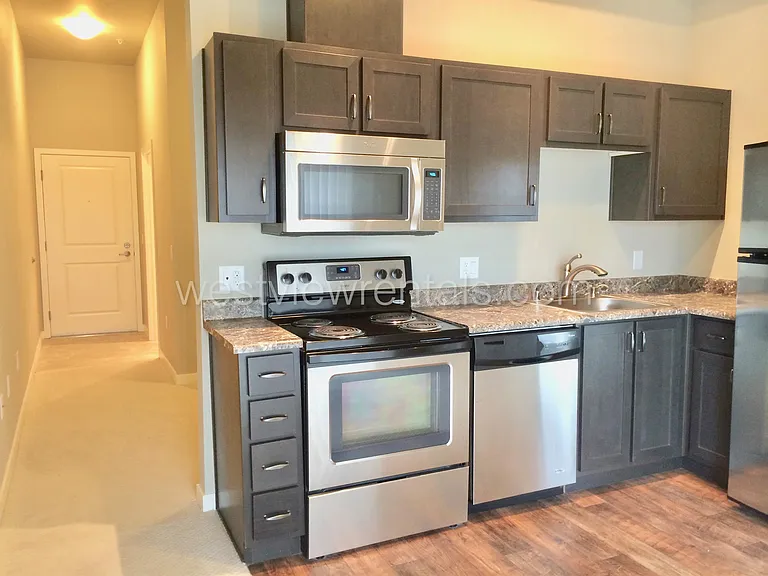 1010 Railroad Ave — Photo 302