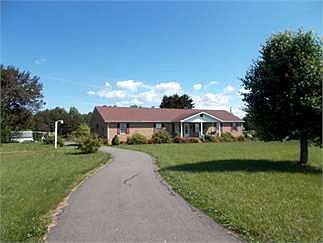 2nd image of 2641 Glenland Rd