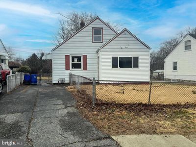 53 Seward Ln, Aston, PA, 19014