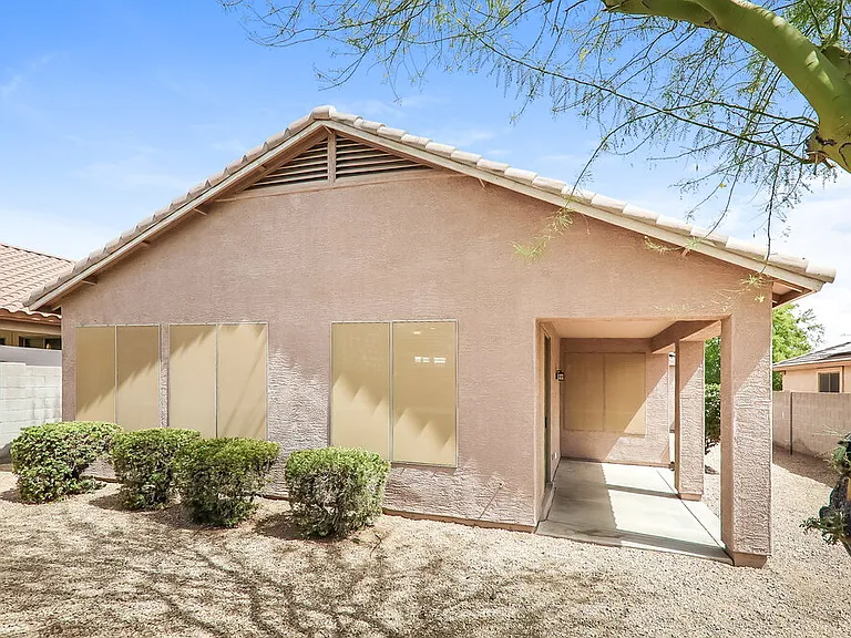 15233 W Banff Ln — Photo 16